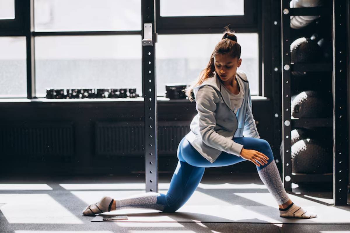 Dynamic Stretching Before Weights: Pros & Cons